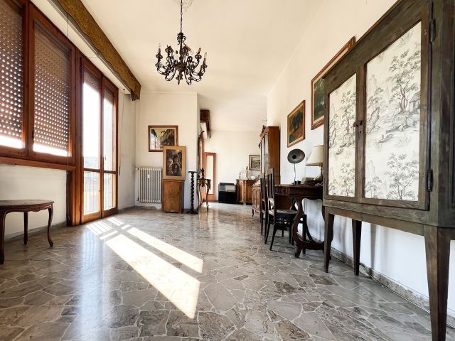 Appartamento in Vendita