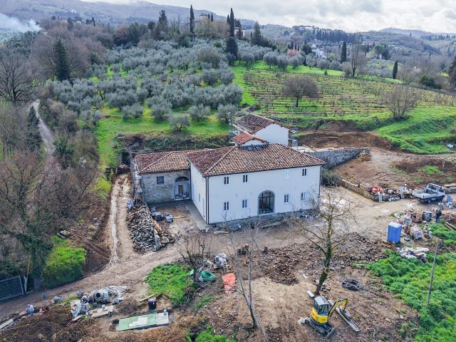 Colonica porzione in Vendita