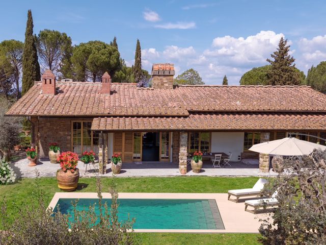 Villa in Vendita